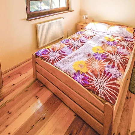 2 Bedroom Gorgeous In Hébergement de vacances *